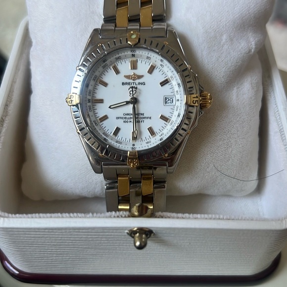 Breitling Windrider Automatic White Dial Two-Tone 18k Gold & Steel B10350 - Picture 3 of 7